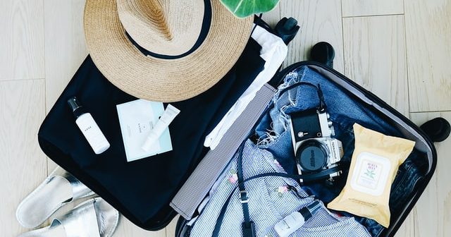 travel, packing, fashion