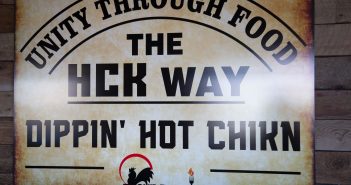 Hot Chickn Kitchn, local flavor 0221