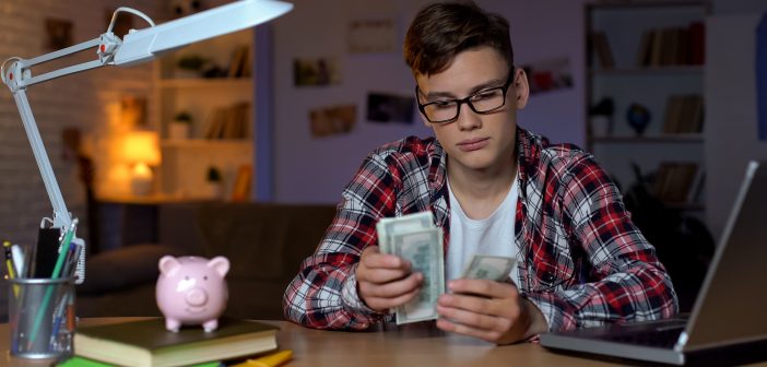 your finances 0321, kid with money