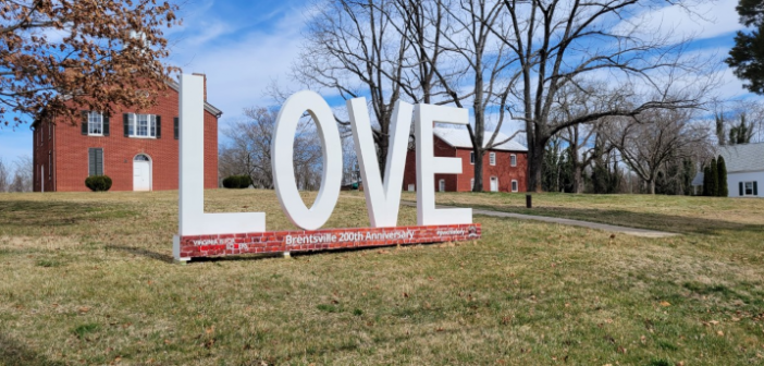 Brentsville, Loveworks sign