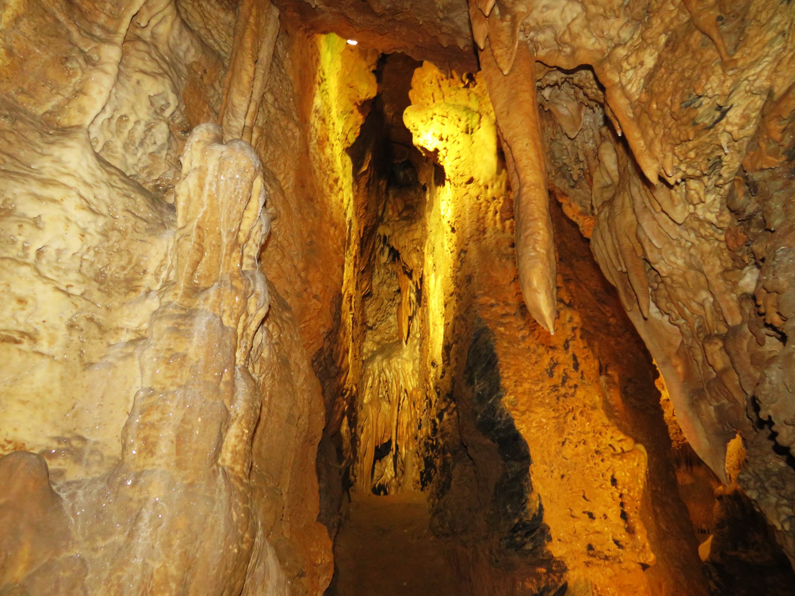 Crystal Grottoes