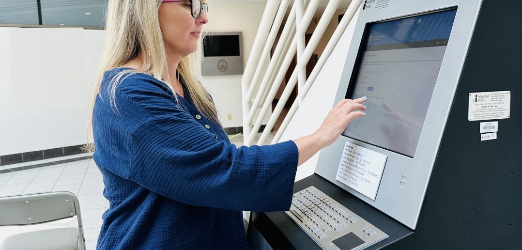 Circuit Court Clerk Opens SelfService Kiosks at Prince William County