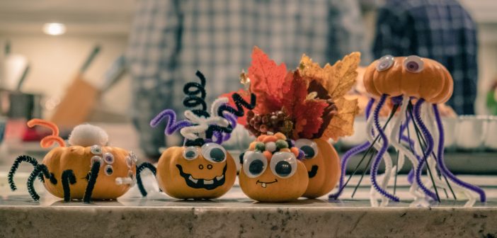 Halloween pumpkin crafts