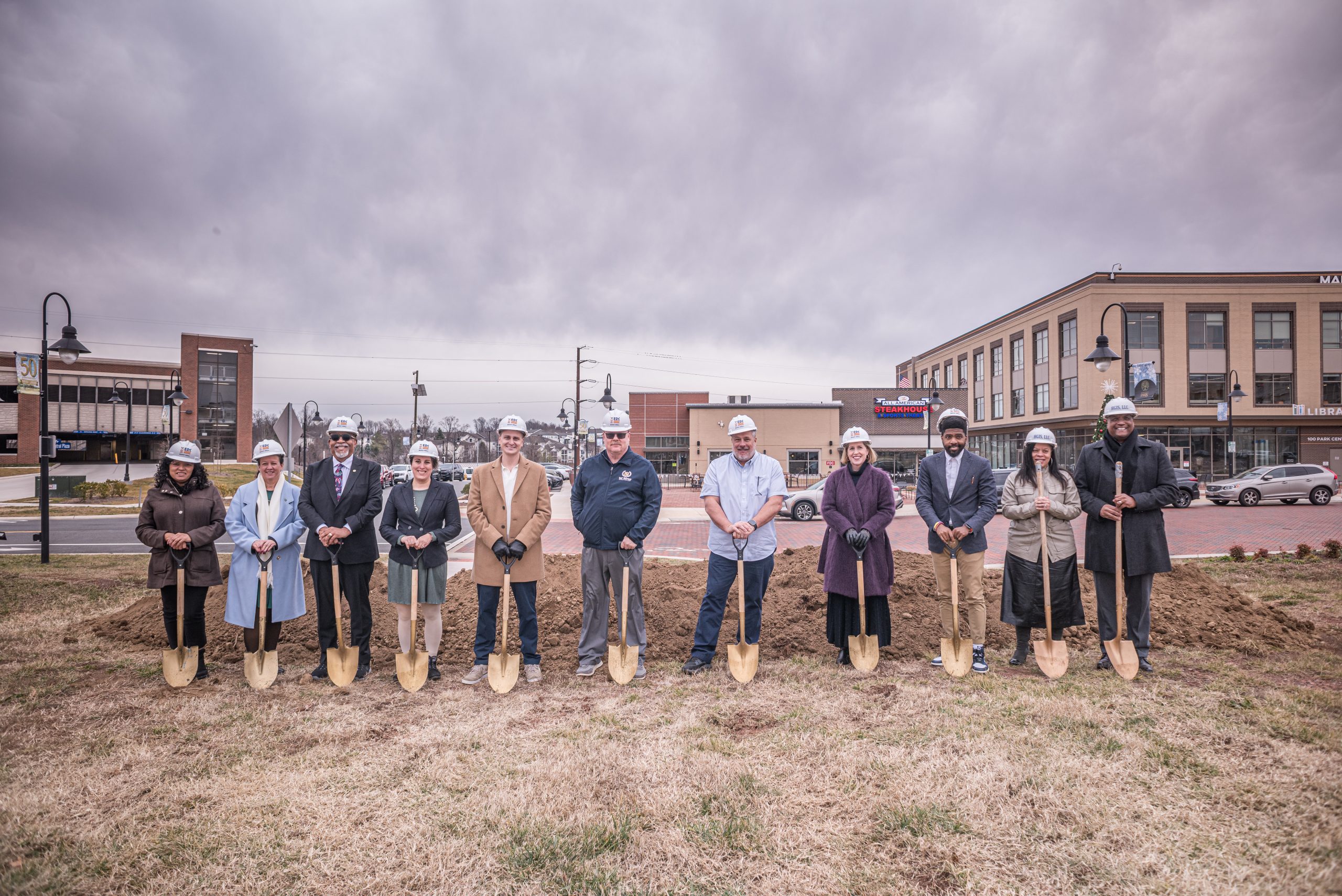 Manassas Park B&B Theatres groundbreaking