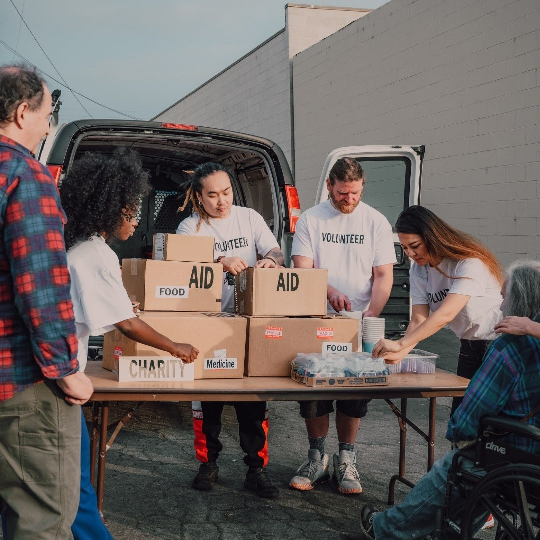 volunteers providing aid