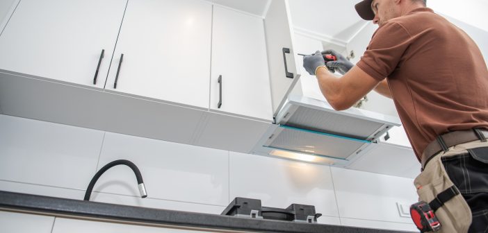 Professional,Contractor,Cabinetmaker,In,His,40s,Assembling,Of,New,Apartment
