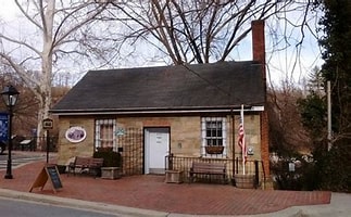 May Mornings at the Museum