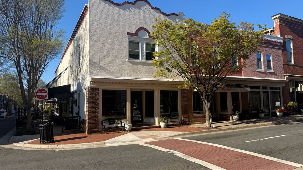 9108 Center St., Manassas